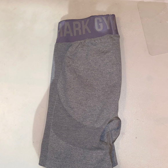 Gymshark biker shorts - Picture 3 of 3